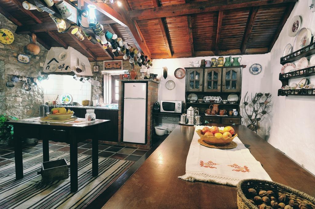 Casa Do Professor Villa Casais dos Monizes Ruang foto